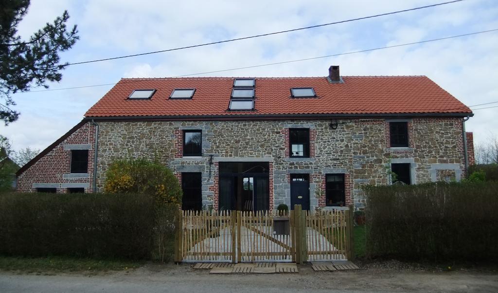 La Souriciere Villa Silenrieux Exterior foto